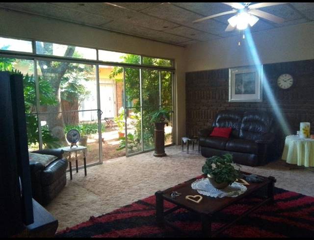 FARM FOR SALE IN ARDENWOLD